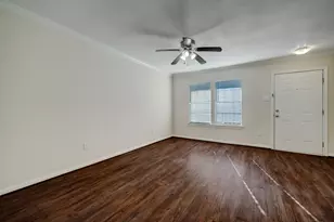 214 W 17th St, Houston, TX 77008 - Photo 5