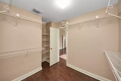 12827 Lindsey Lane, Stafford, TX 77477 - Photo 27
