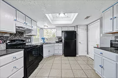 12743 Corning Drive, Houston, TX 77089 - Photo 21