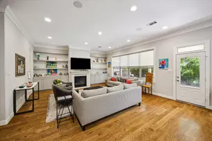 4413 Darsey St, Bellaire, TX 77401 - Photo 5