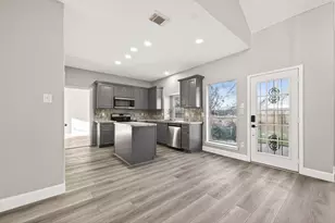 12711 Laleu Ln, Houston, TX 77071 - Photo 7