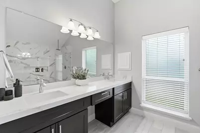 179 N Dreamweaver Circle, The Woodlands, TX 77380 - Photo 19