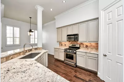 710 Jackson Hill Street, Houston, TX 77007 - Photo 11