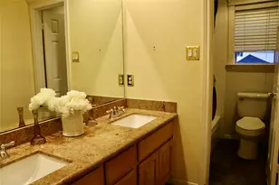 3211 Cherry Forest Dr, Houston, TX 77088 - Photo 15