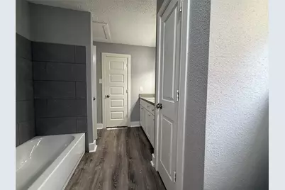 7302 Seton Lake Drive, Houston, TX 77086 - Photo 13