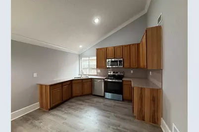 7302 Seton Lake Drive, Houston, TX 77086 - Photo 3