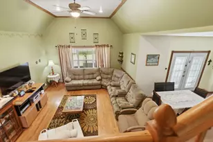 1615 Ambar St, El Campo, TX 77437 - Photo 7