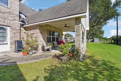 1615 Ambar Street, El Campo, TX 77437 - Photo 33