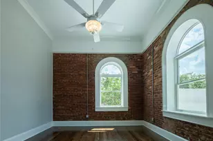 111 201 W Jefferson St, Madison, GA 30650 - Photo 7