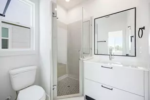 303 Marcella St, Houston, TX 77091 - Photo 19