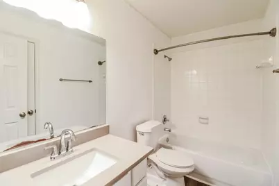 410 Cedar Lake Drive, League City, TX 77573 - Photo 11