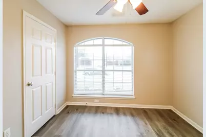410 Cedar Lake Drive, League City, TX 77573 - Photo 7