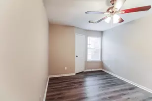 410 Cedar Lake Dr, League City, TX 77573 - Photo 13