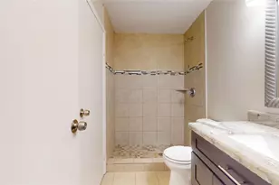 2139 Middle Creek Dr, Houston, TX 77339 - Photo 29