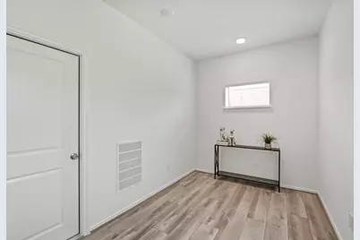 1408 Wycliffe Drive #C, Houston, TX 77043 - Photo 9
