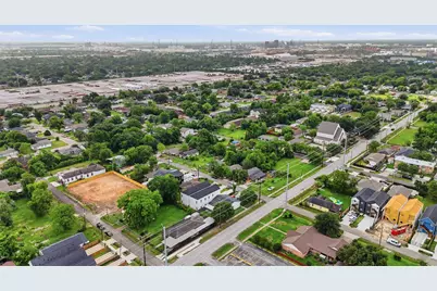 405 Clearwater Street #A, Houston, TX 77029 - Photo 21