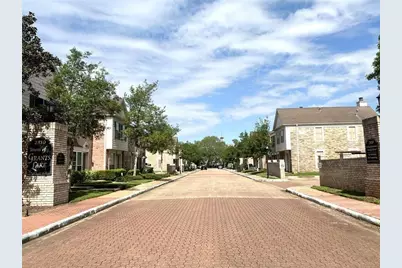2810 Grants Lake Boulevard #1203, Sugar Land, TX 77479 - Photo 19