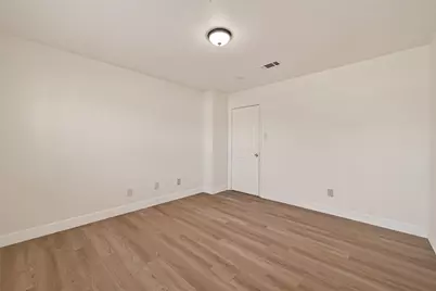 15910 Clayton Bend Drive, Houston, TX 77082 - Photo 33