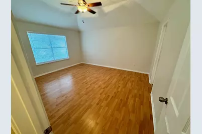 9035 Rippling Fields Drive, Houston, TX 77064 - Photo 37