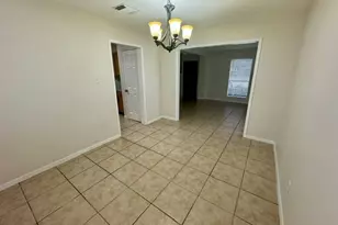 9035 Rippling Fields Dr, Houston, TX 77064 - Photo 15