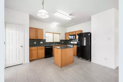 20827 Settlers Lake Circle N, Katy, TX 77449 - Photo 9