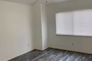 7903 Dairy View Ln, Houston, TX 77072 - Photo 5