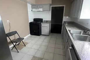 2170 Winter Bay Ln, Houston, TX 77088 - Photo 9