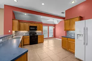 7206 Hollow Field Ln, Cypress, TX 77433 - Photo 9