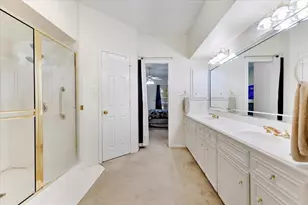5431 Crown Colony, Houston, TX 77069 - Photo 21