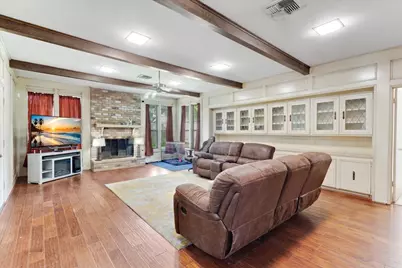 5431 Crown Colony, Houston, TX 77069 - Photo 9