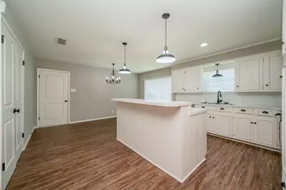 317 E Robinwood, White Oak, TX 75693 - Photo 11