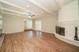 317 E Robinwood, White Oak, TX 75693 - Photo 7