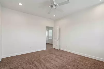 5402 Jonathan Lane, Houston, TX 77011 - Photo 13
