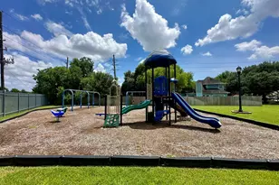13527 Blue Marlin Ln, Houston, TX 77083 - Photo 29