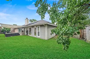 13527 Blue Marlin Ln, Houston, TX 77083 - Photo 27