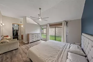 13527 Blue Marlin Ln, Houston, TX 77083 - Photo 21