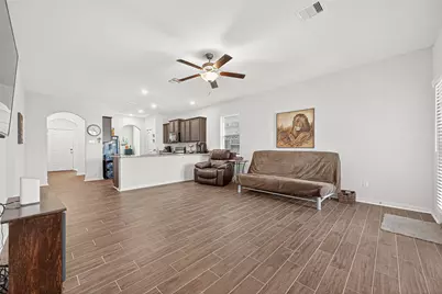 15315 Crescent Brookfield Drive, Humble, TX 77396 - Photo 7