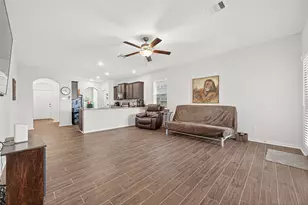 15315 Crescent Brookfield Dr, Humble, TX 77396 - Photo 7