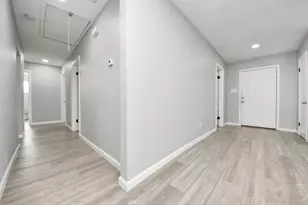 7906 Hammerly Blvd, Houston, TX 77055 - Photo 19
