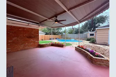 9917 Cedardale Drive, Houston, TX 77055 - Photo 19