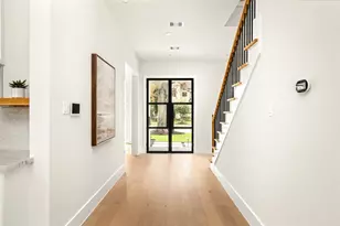 1526 Wakefield Dr, Houston, TX 77018 - Photo 3