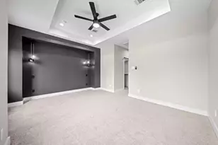 415 Neyland St, Houston, TX 77022 - Photo 9