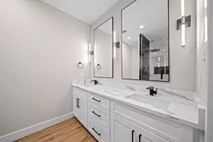 415 Neyland St, Houston, TX 77022 - Photo 11