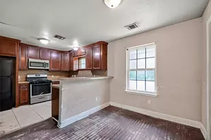 4310 Dacca Dr, Houston, TX 77047 - Photo 11