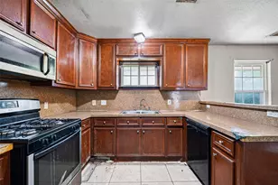 4310 Dacca Dr, Houston, TX 77047 - Photo 17
