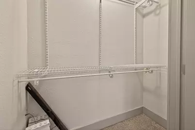 717 W 30th Street, Houston, TX 77018 - Photo 17