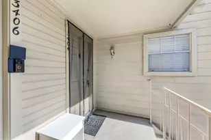 1515 Sandy Springs Rd, Houston, TX 77042 - Photo 3