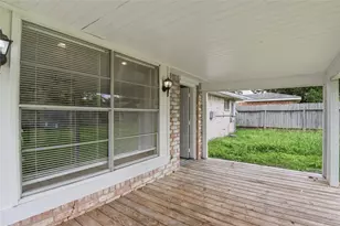 6122 S Greenpark Dr, Houston, TX 77072 - Photo 17