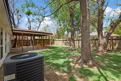 3230 Hombly Road, Houston, TX 77066 - Photo 37