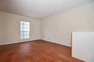 2601 Bellefontaine St, Houston, TX 77025 - Photo 17